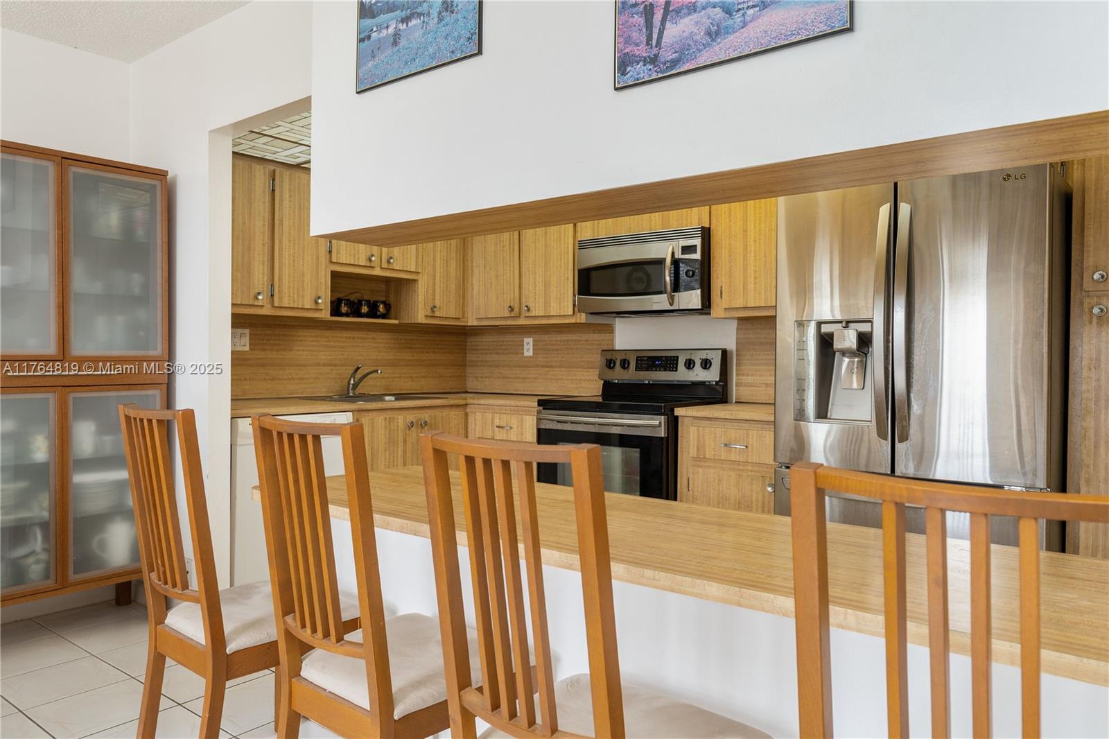 VILLA DORADA CONDO NO 2 - Residential