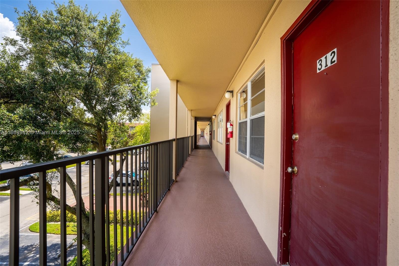 850 SW 133rd Ter 312B