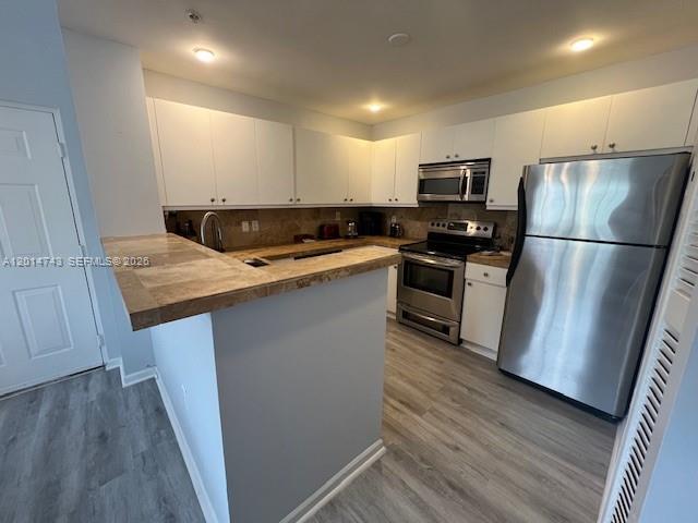 EL-AD ENCLAVE AT MIRAMAR - Residential Lease