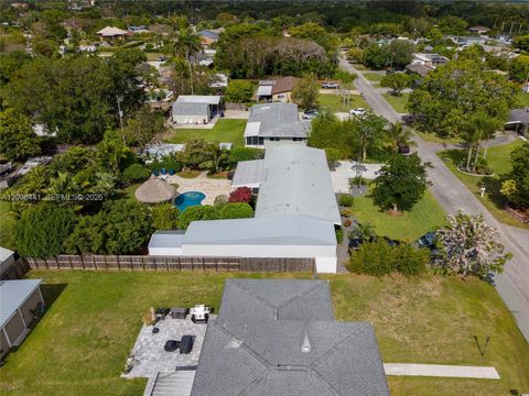 Tiny photo for 17260 SW 299th St, Homestead, FL 33030 (MLS # A12008441)