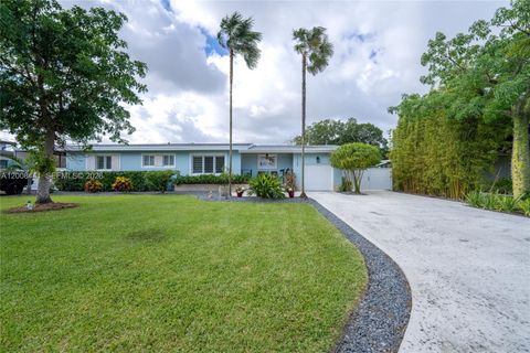 Tiny photo for 17260 SW 299th St, Homestead, FL 33030 (MLS # A12008441)