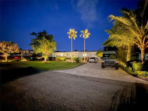 Tiny photo for 17260 SW 299th St, Homestead, FL 33030 (MLS # A12008441)