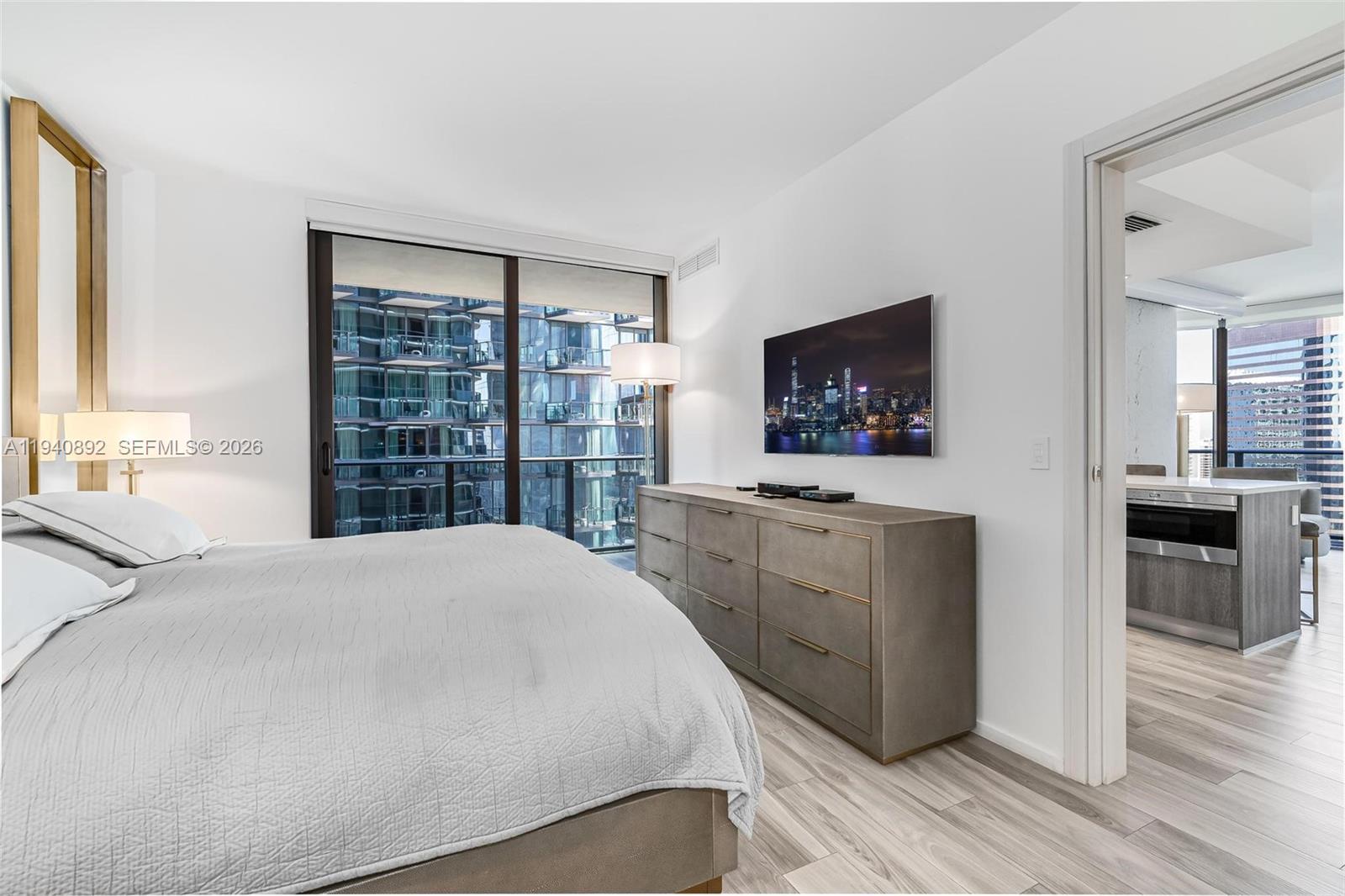 801 SMA RESIDENCES CONDO - Residential Lease