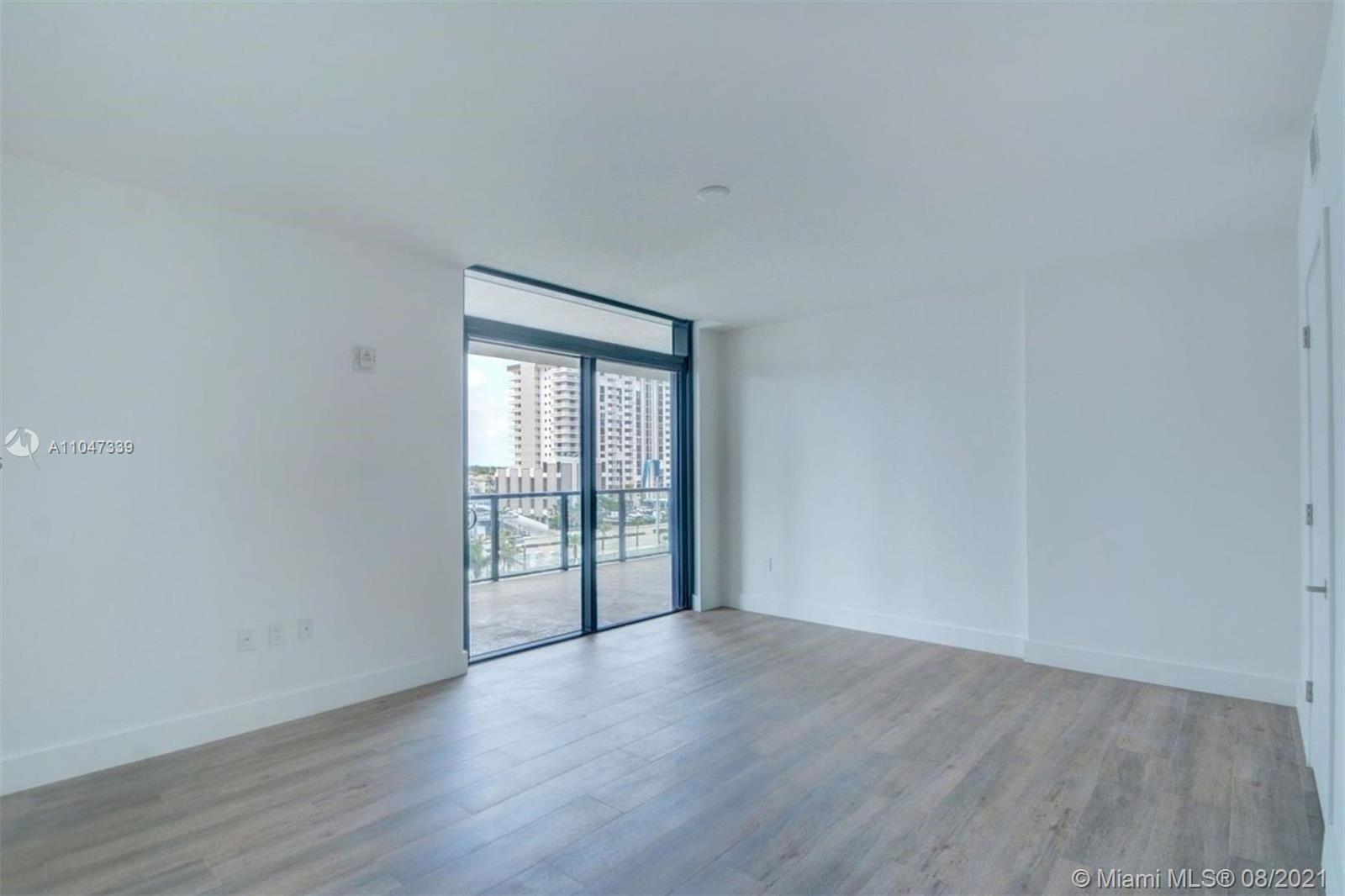 SAGE BEACH CONDO - Residential