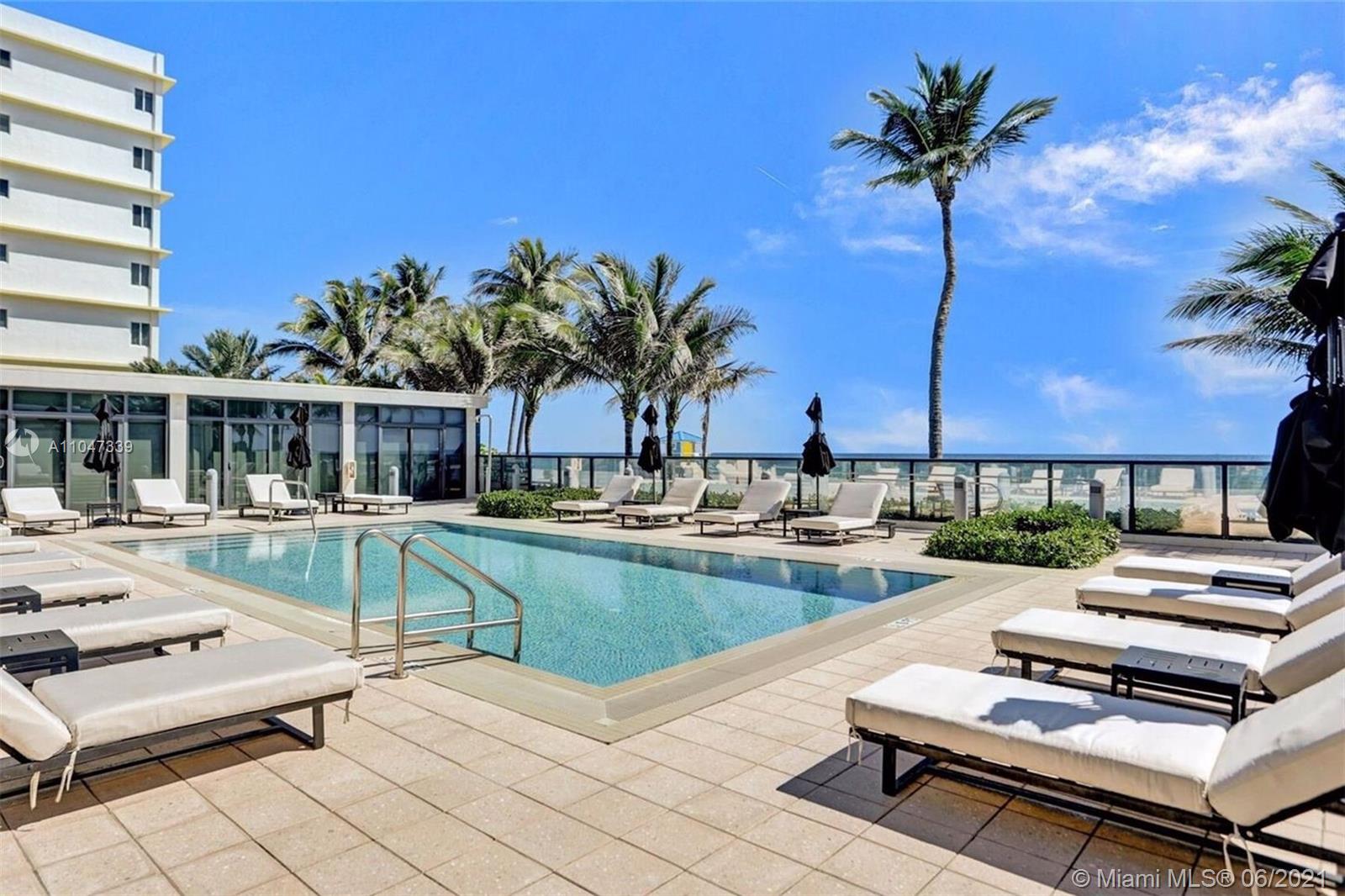 SAGE BEACH CONDO - Residential