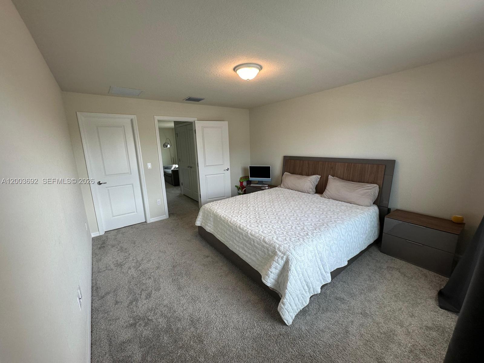 SOMERSET PLAZA - Residential Lease
