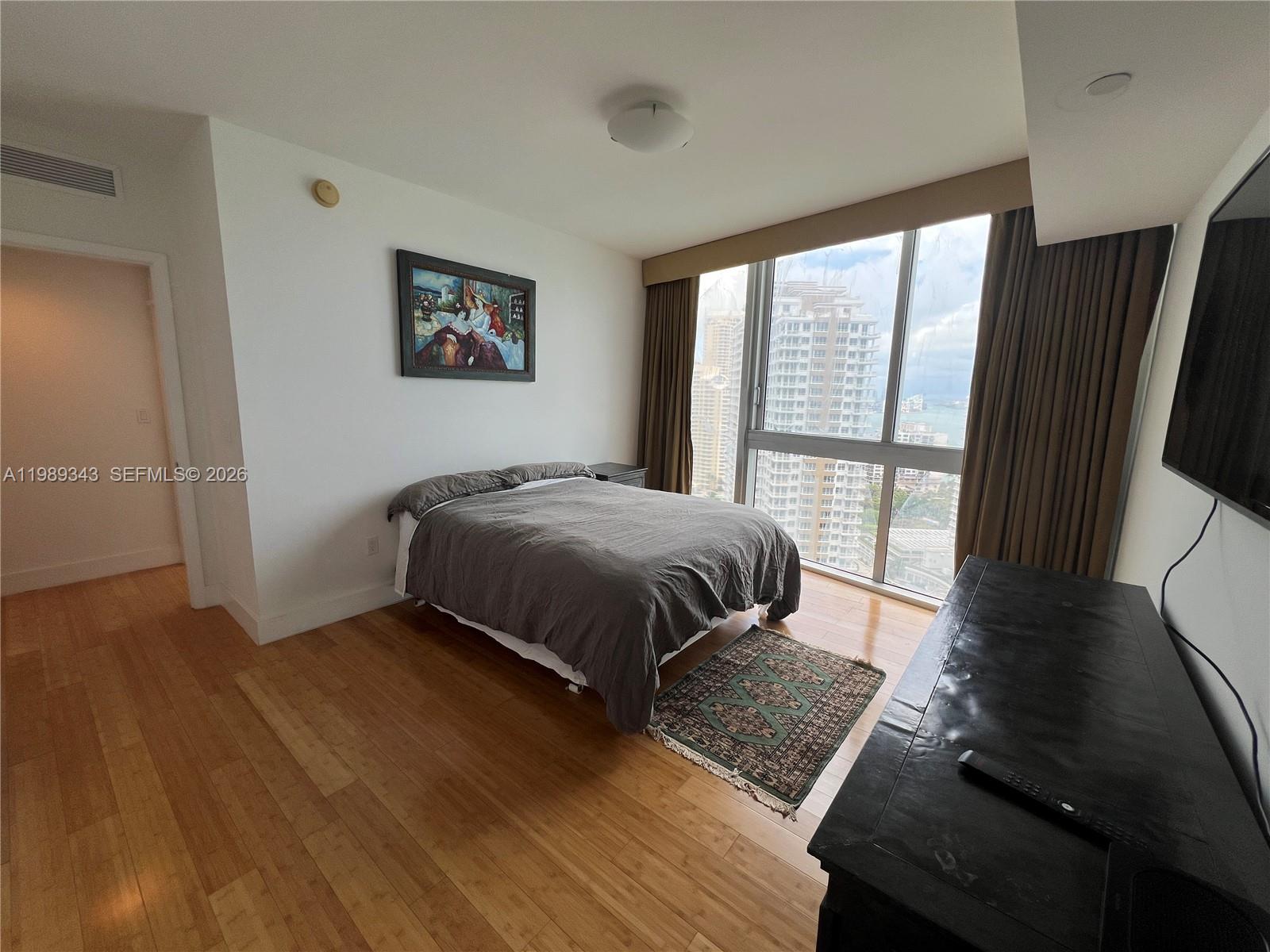 ICON BRICKELL NO TWO - Residential