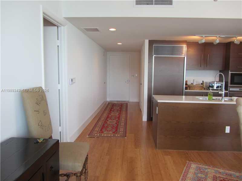 ICON BRICKELL NO TWO - Residential