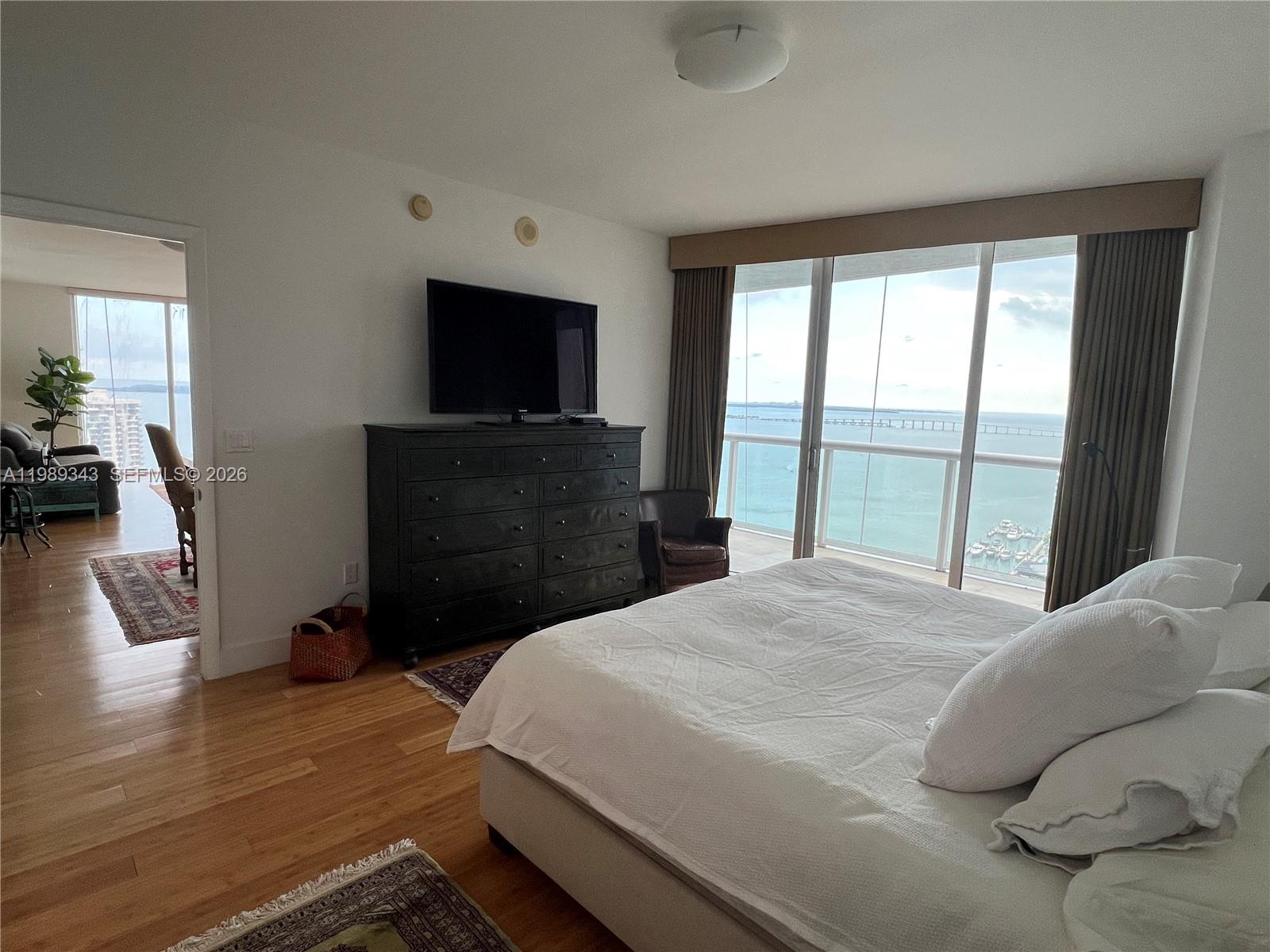 ICON BRICKELL NO TWO - Residential