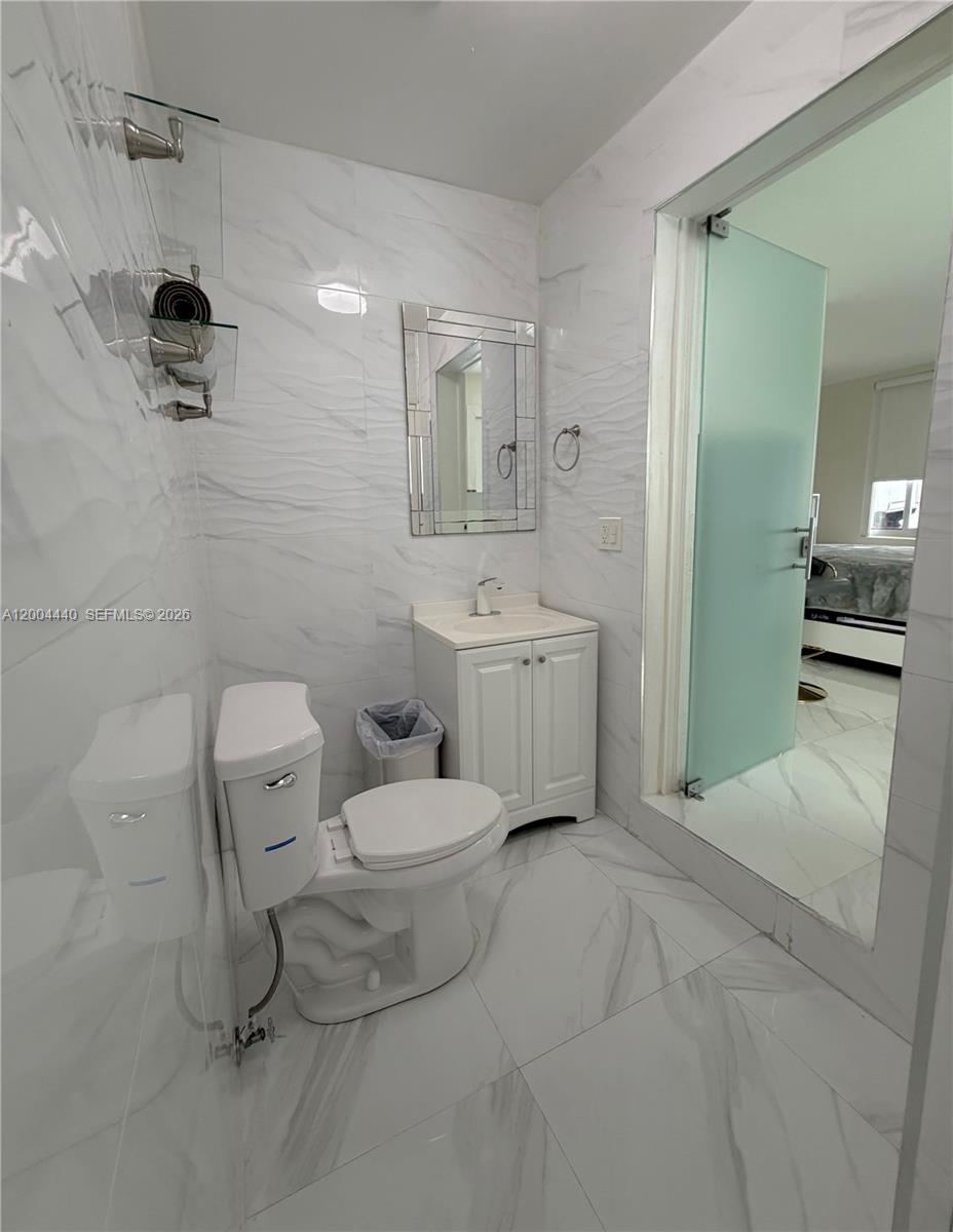 PALM SPRINGS SUB SEC A 4T - Residential Lease