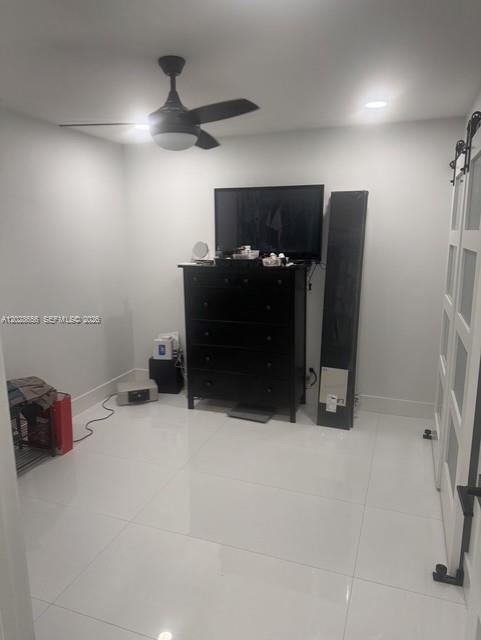 PEMBROKE LAKES SOUTH - Residential