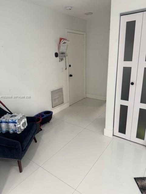 PEMBROKE LAKES SOUTH - Residential