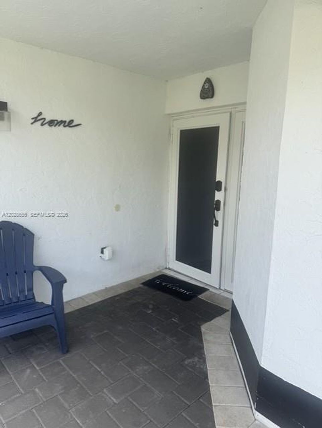 Photo of 1131 SW 110th Ave, Pembroke Pines, FL 33025 (MLS # A12028656)