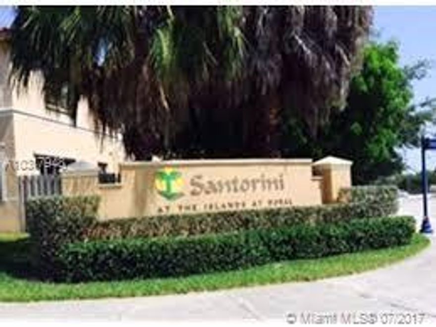 Great townhouse fully furniture with ceramic in first floor and carpet on second floor, one park garage and patio with pavers. Close to Rolando Espinosa Elementary school.Available on January 25, 2018