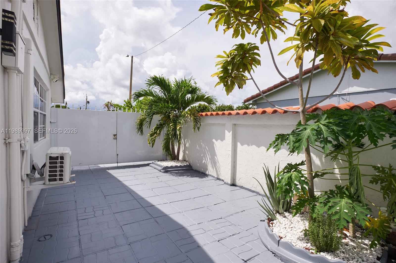 SOUTHERN ESTS 6TH ADDN - Residential