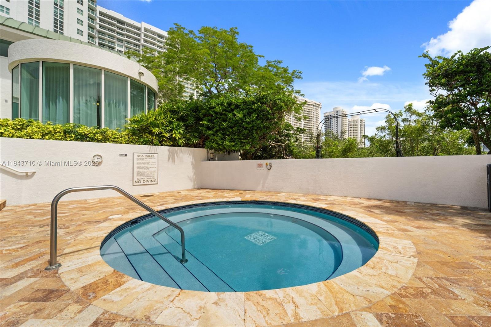 THE PENINSULA II CONDO - Residential