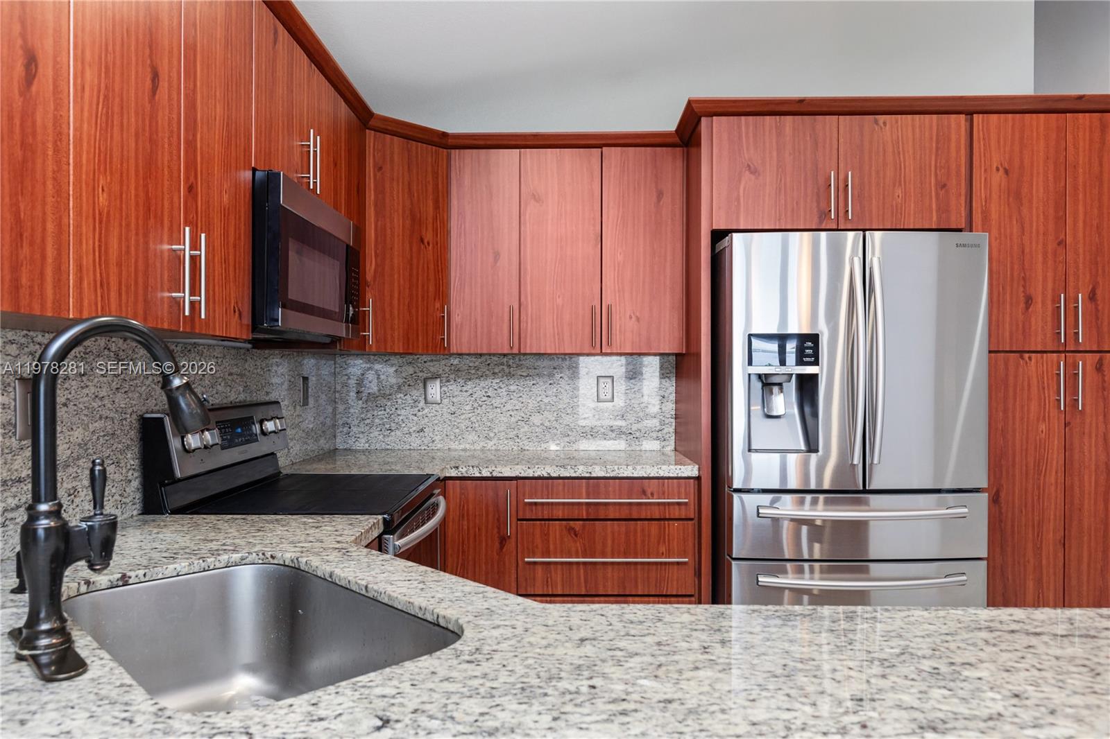 MARALEX HOMES - Residential