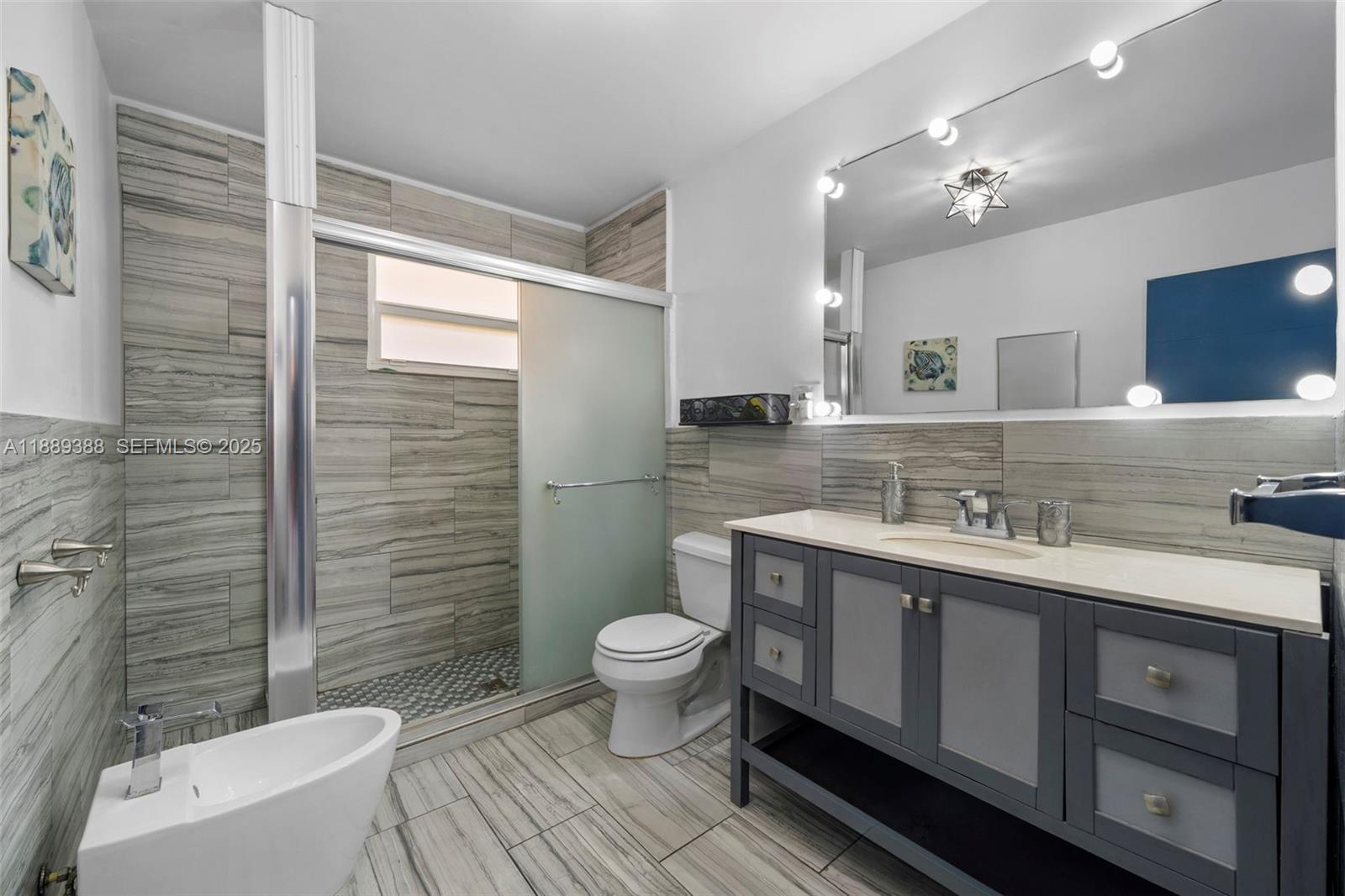 PINETREE MANOR CONDO - Residential