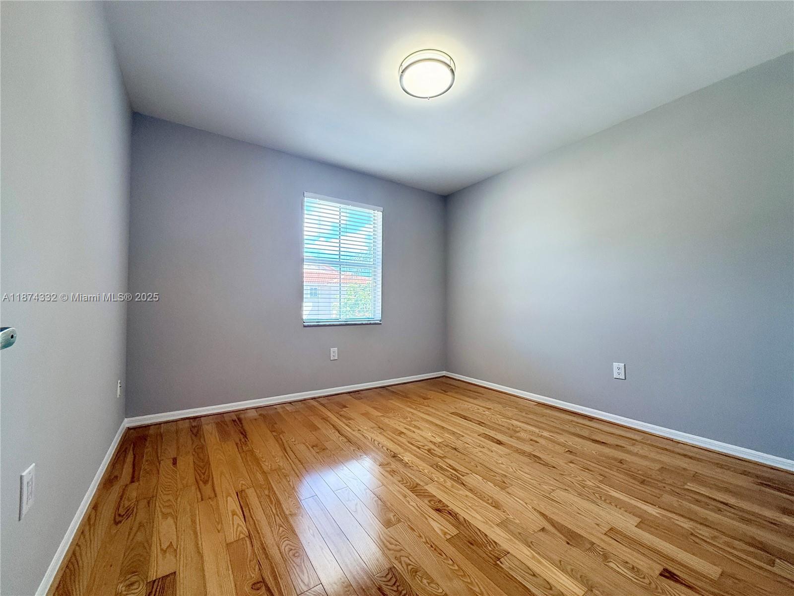 WESTLAKE VILLAGE PLAT - Residential Lease