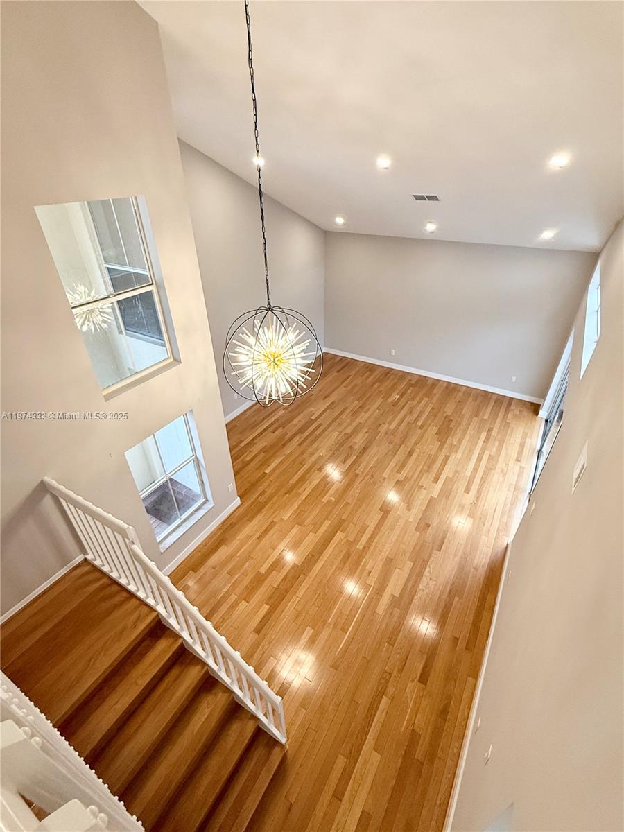 WESTLAKE VILLAGE PLAT - Residential Lease