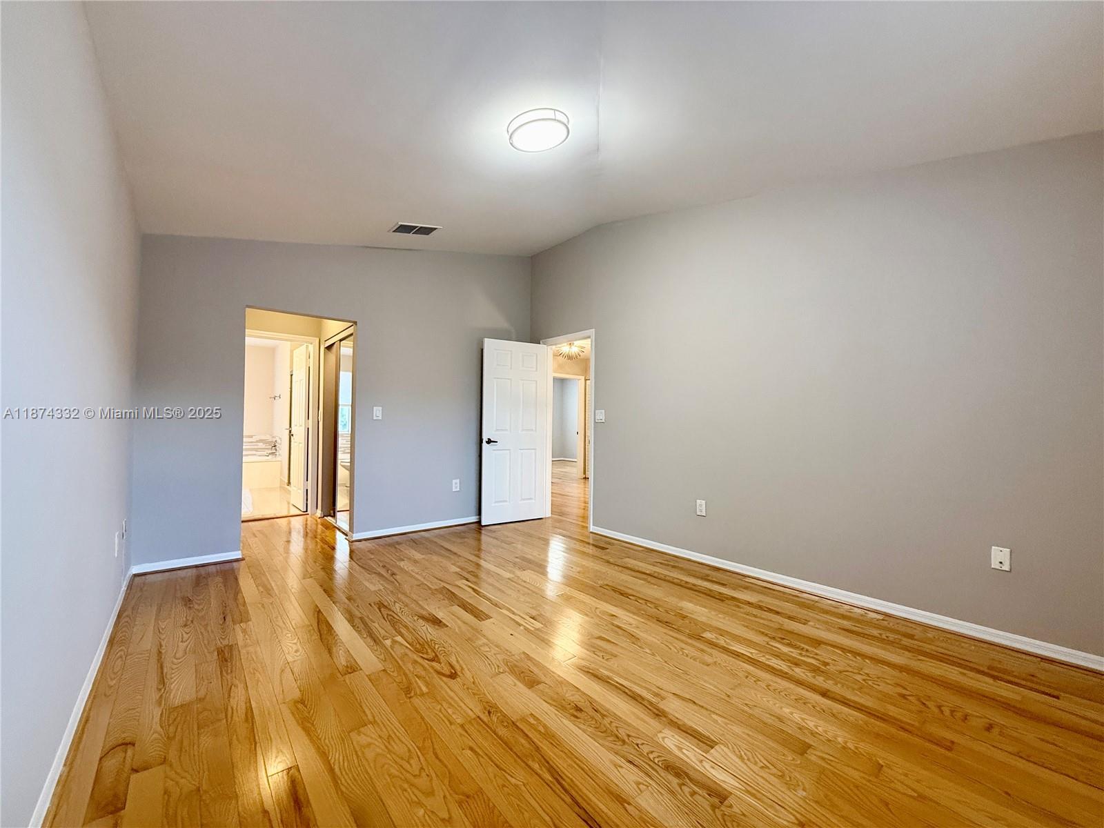 WESTLAKE VILLAGE PLAT - Residential Lease