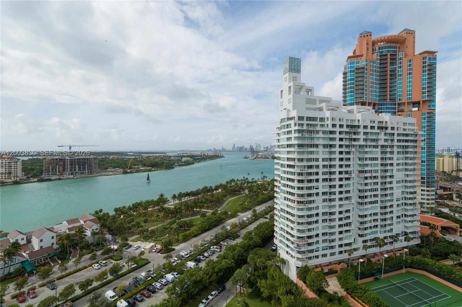 SOUTH POINTE TOWERS CONDO - Residential