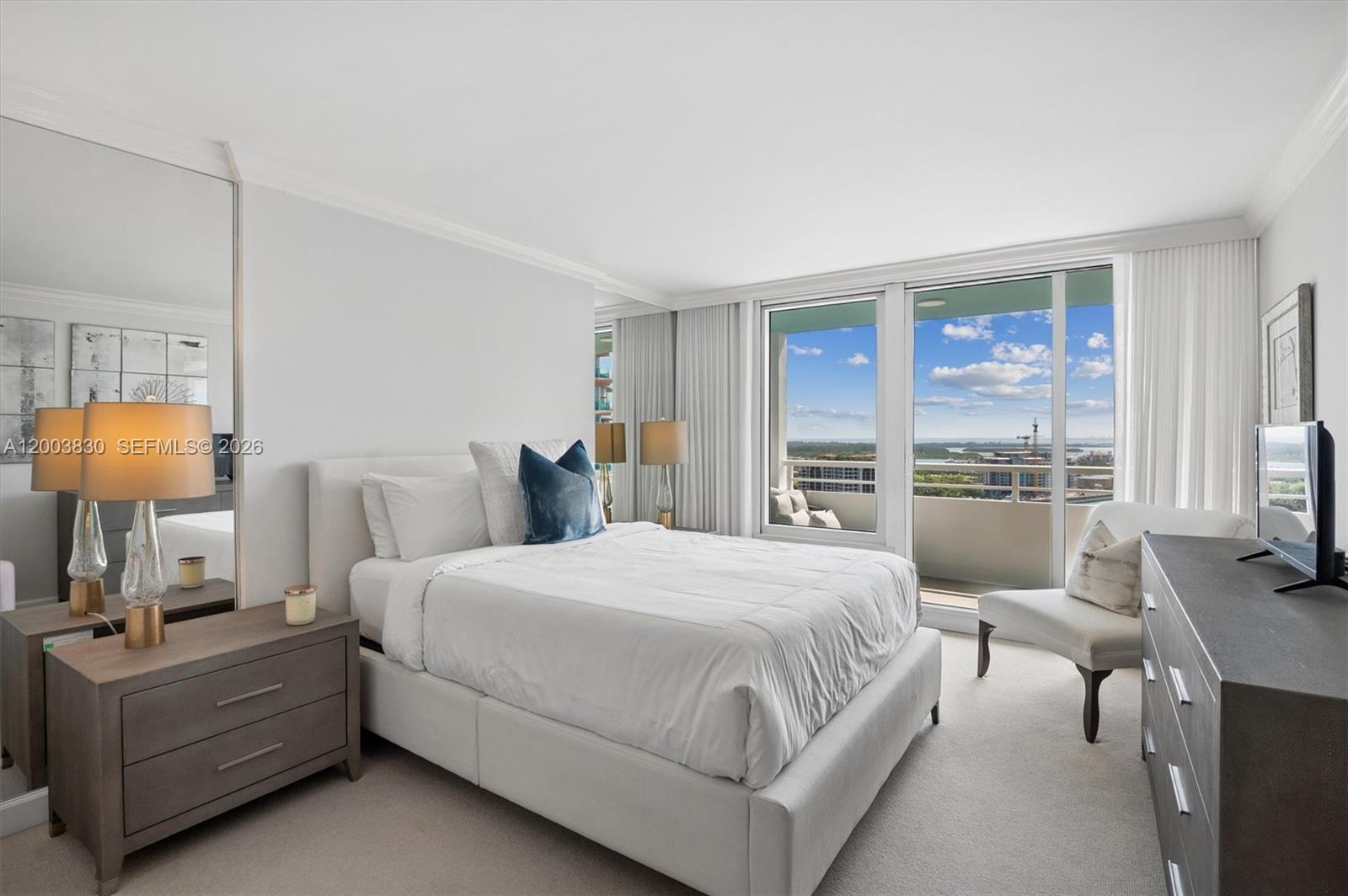 SOUTH POINTE TOWERS CONDO - Residential