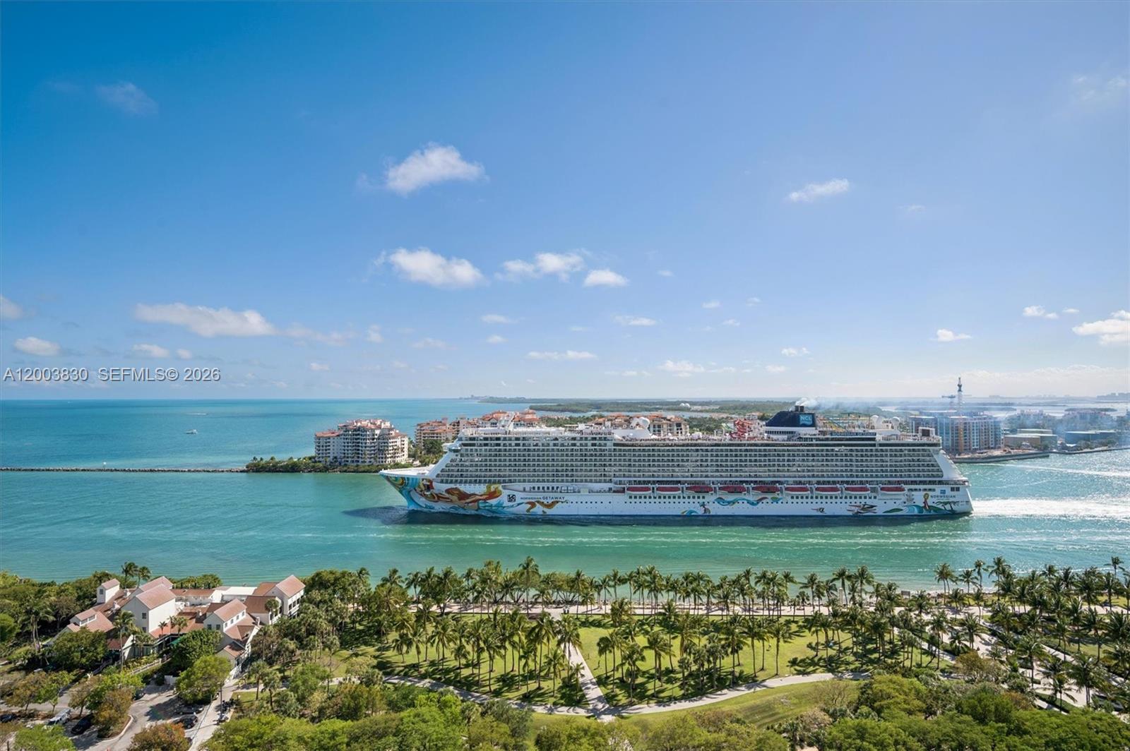 SOUTH POINTE TOWERS CONDO - Residential