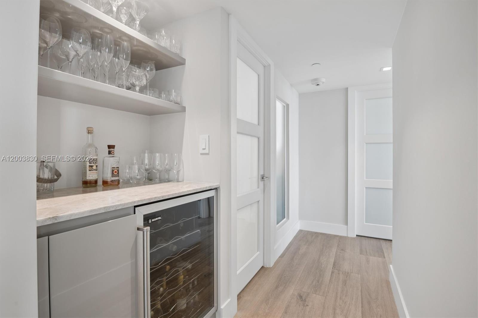 SOUTH POINTE TOWERS CONDO - Residential