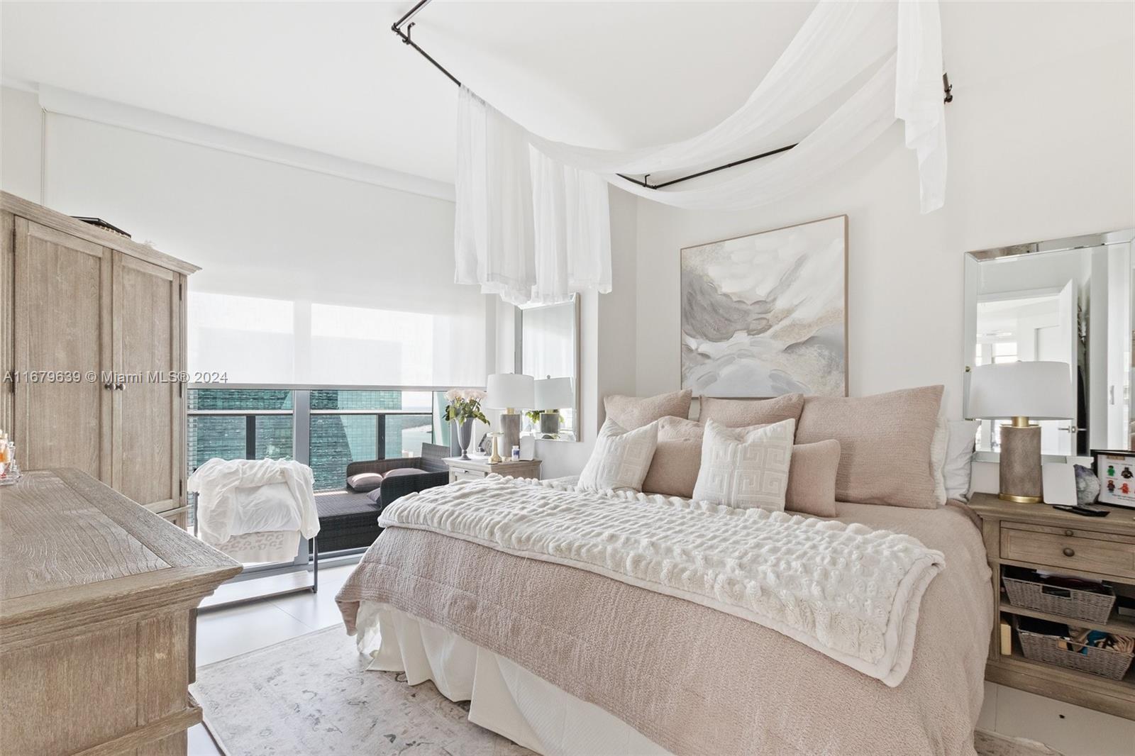 1300 S MIAMI AVENUE CONDO - Residential