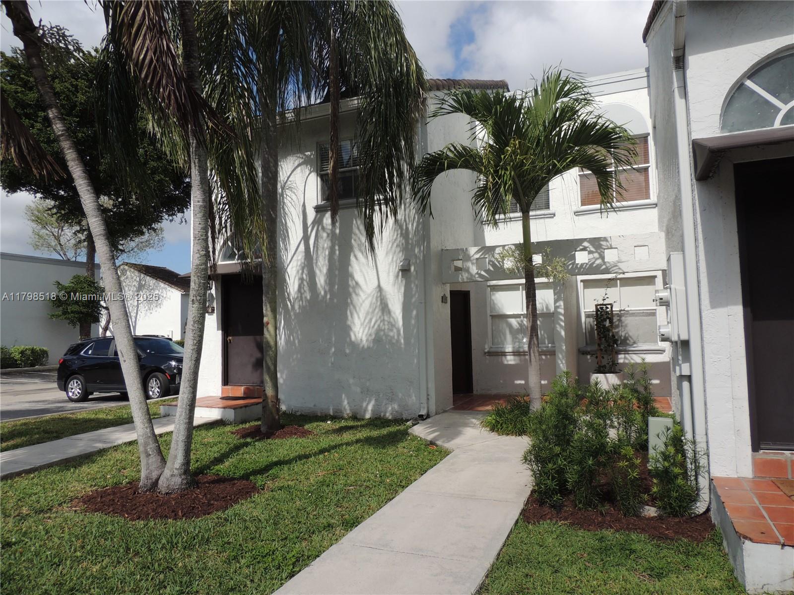 Rental Property at 4864 Nw 97th Ct 349, Doral, Miami-Dade County, Florida - Bedrooms: 1 
Bathrooms: 2  - $2,250 MO.