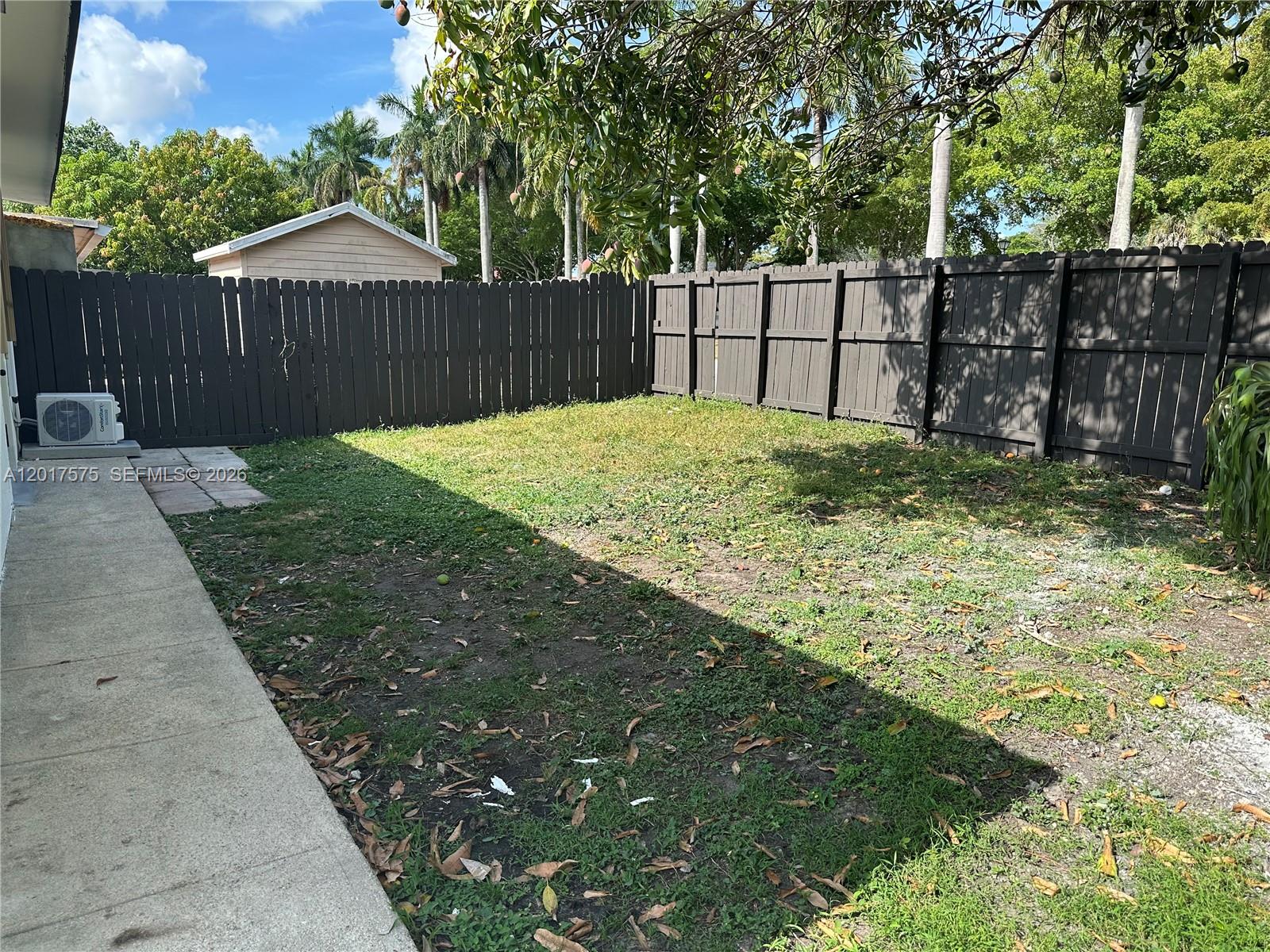 AILEEN-SUSAN - Residential