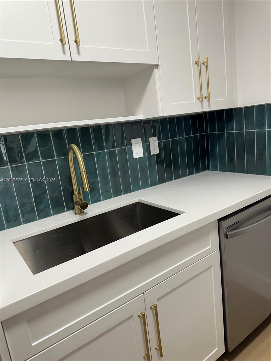 AILEEN-SUSAN - Residential