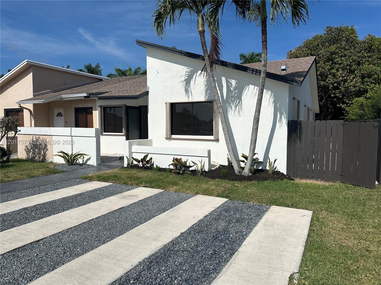 AILEEN-SUSAN - Residential