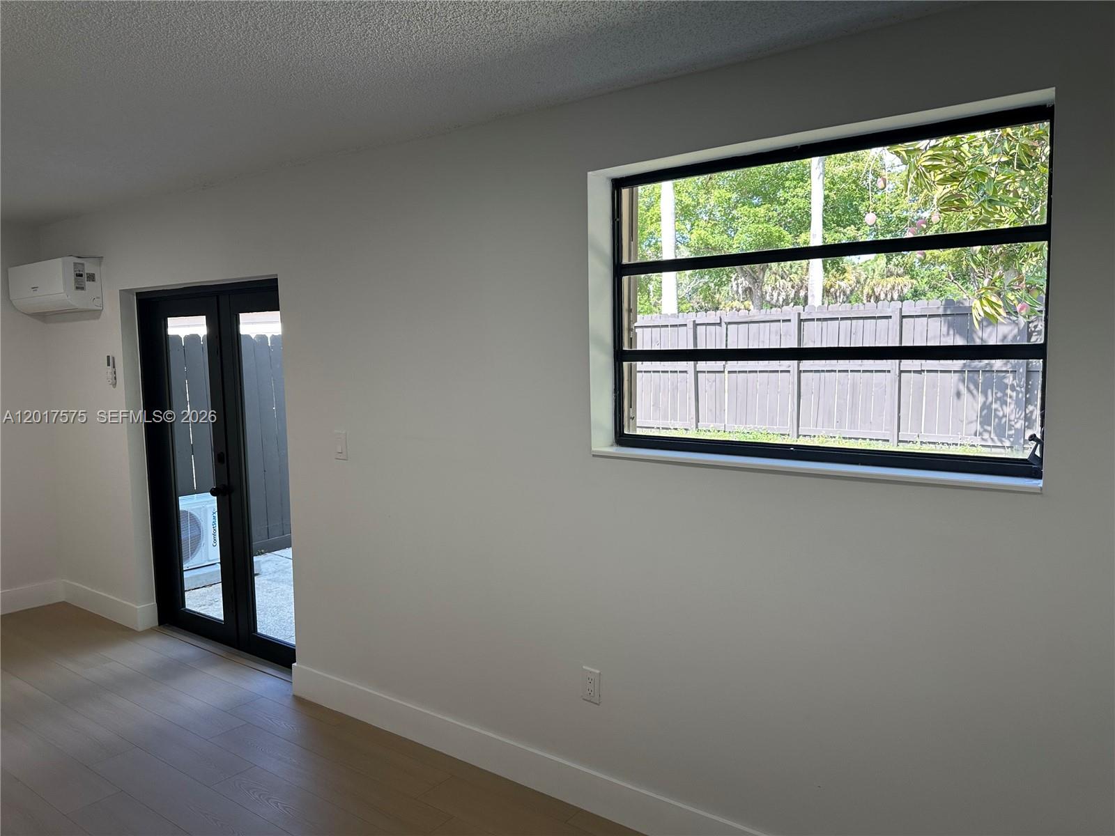 AILEEN-SUSAN - Residential