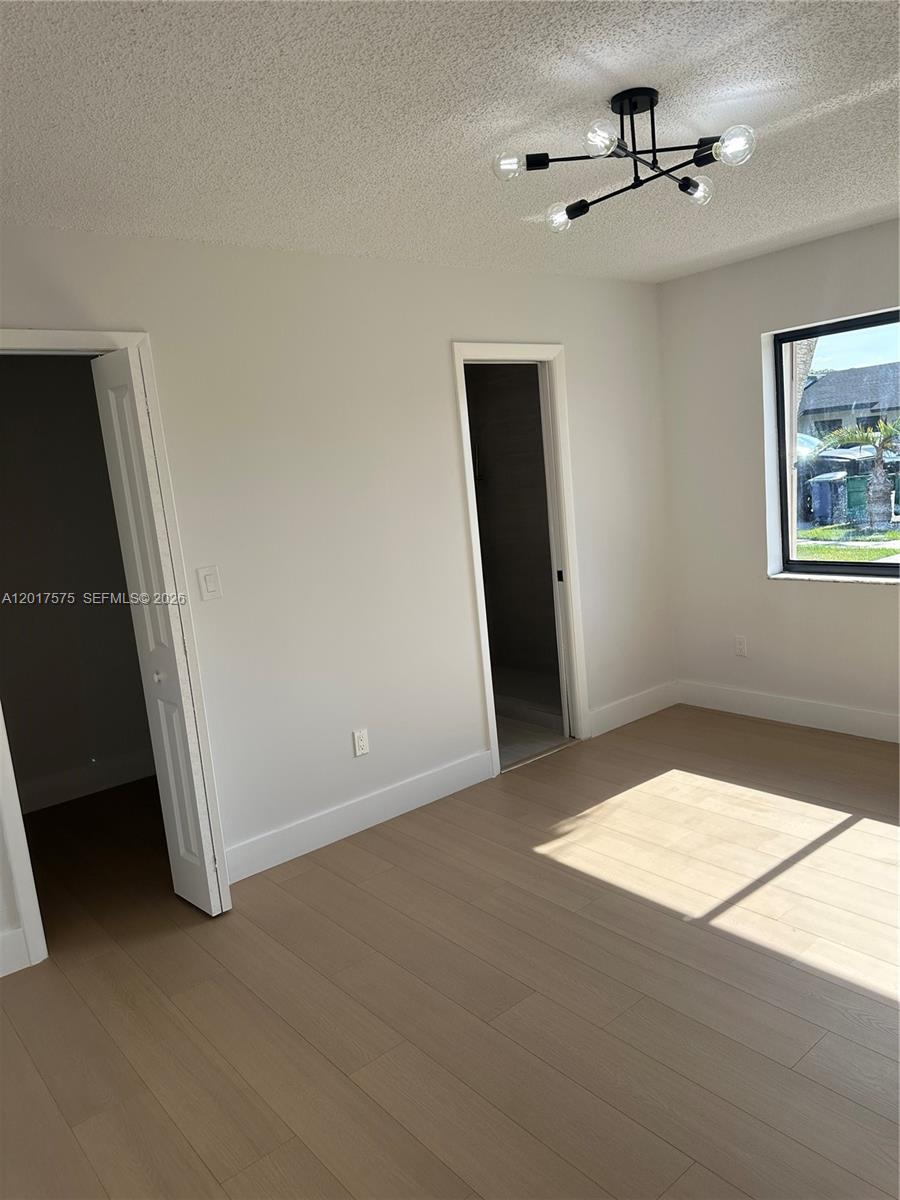 AILEEN-SUSAN - Residential