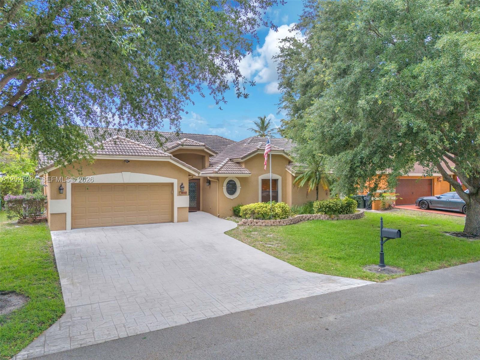 WINSTON PARK - Residential
