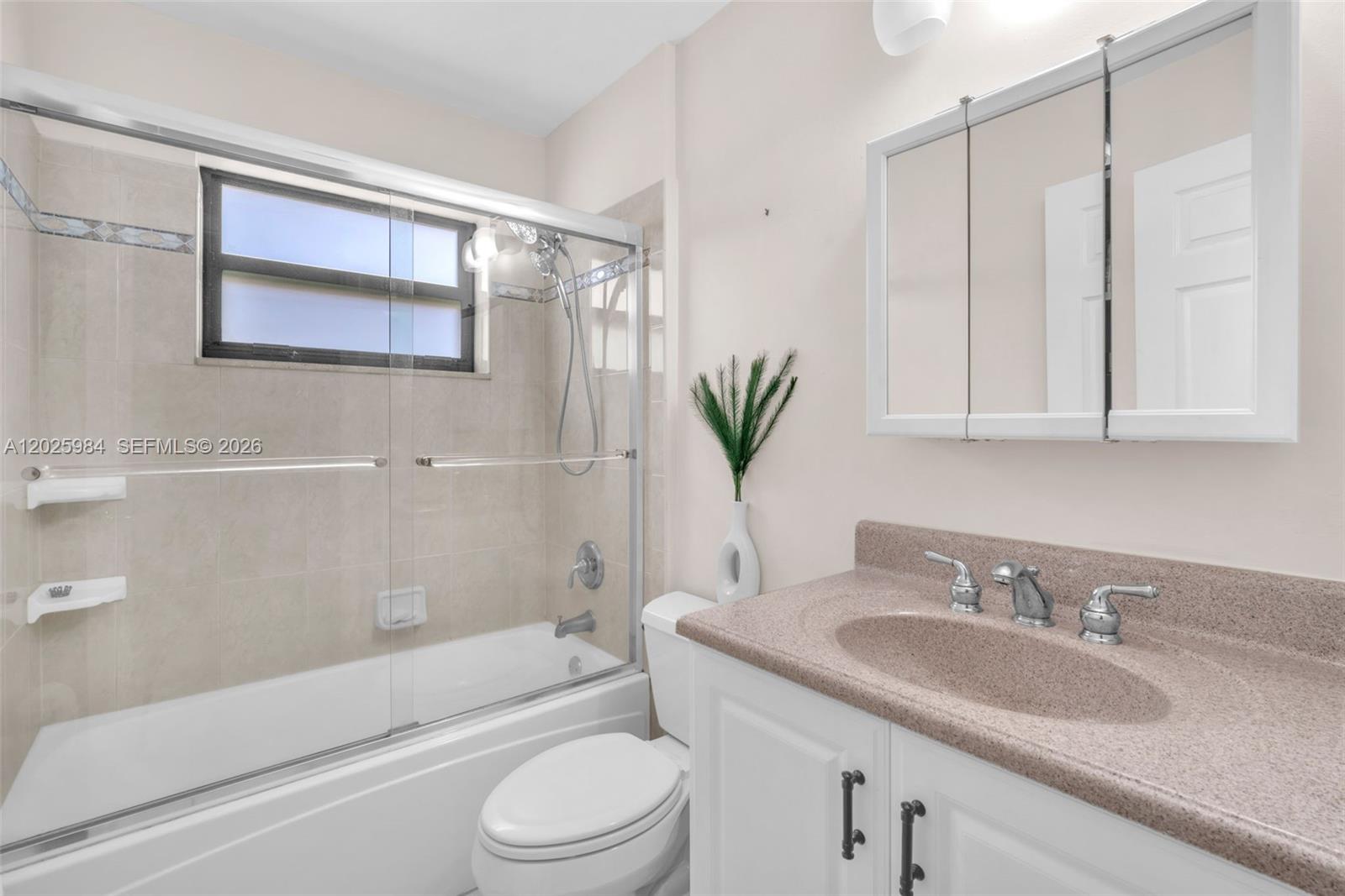 WINSTON PARK - Residential