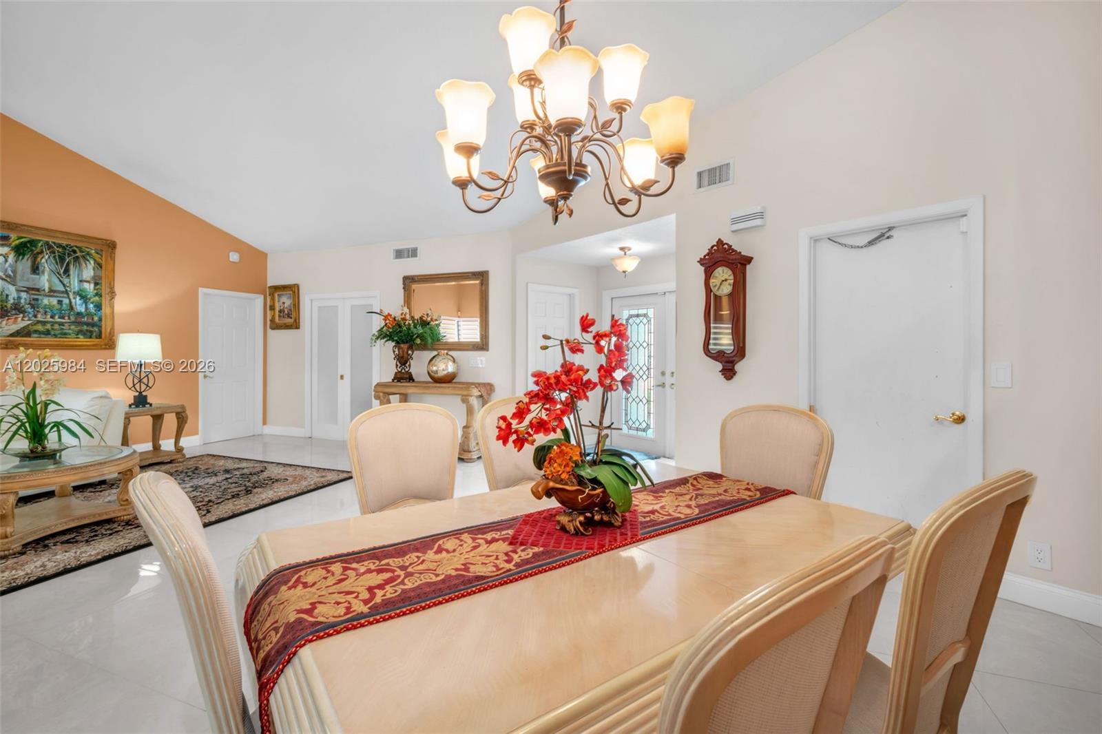 WINSTON PARK - Residential