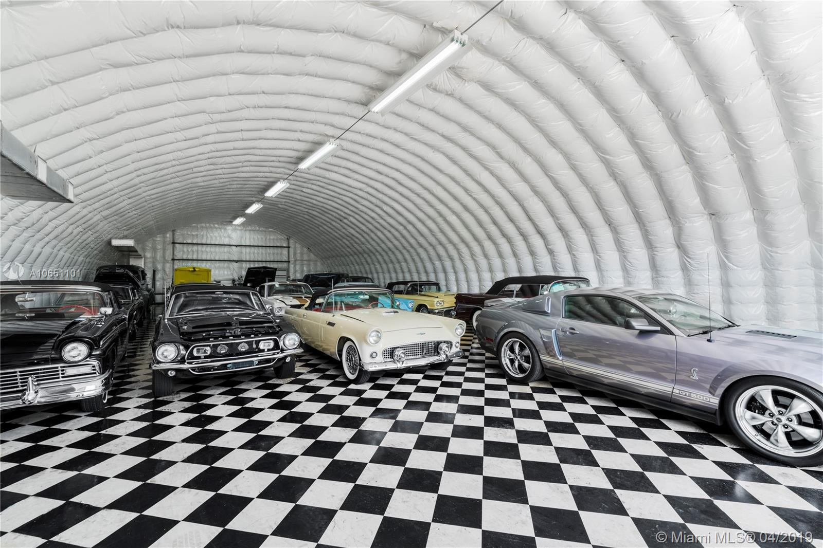 The Redlands - Residential