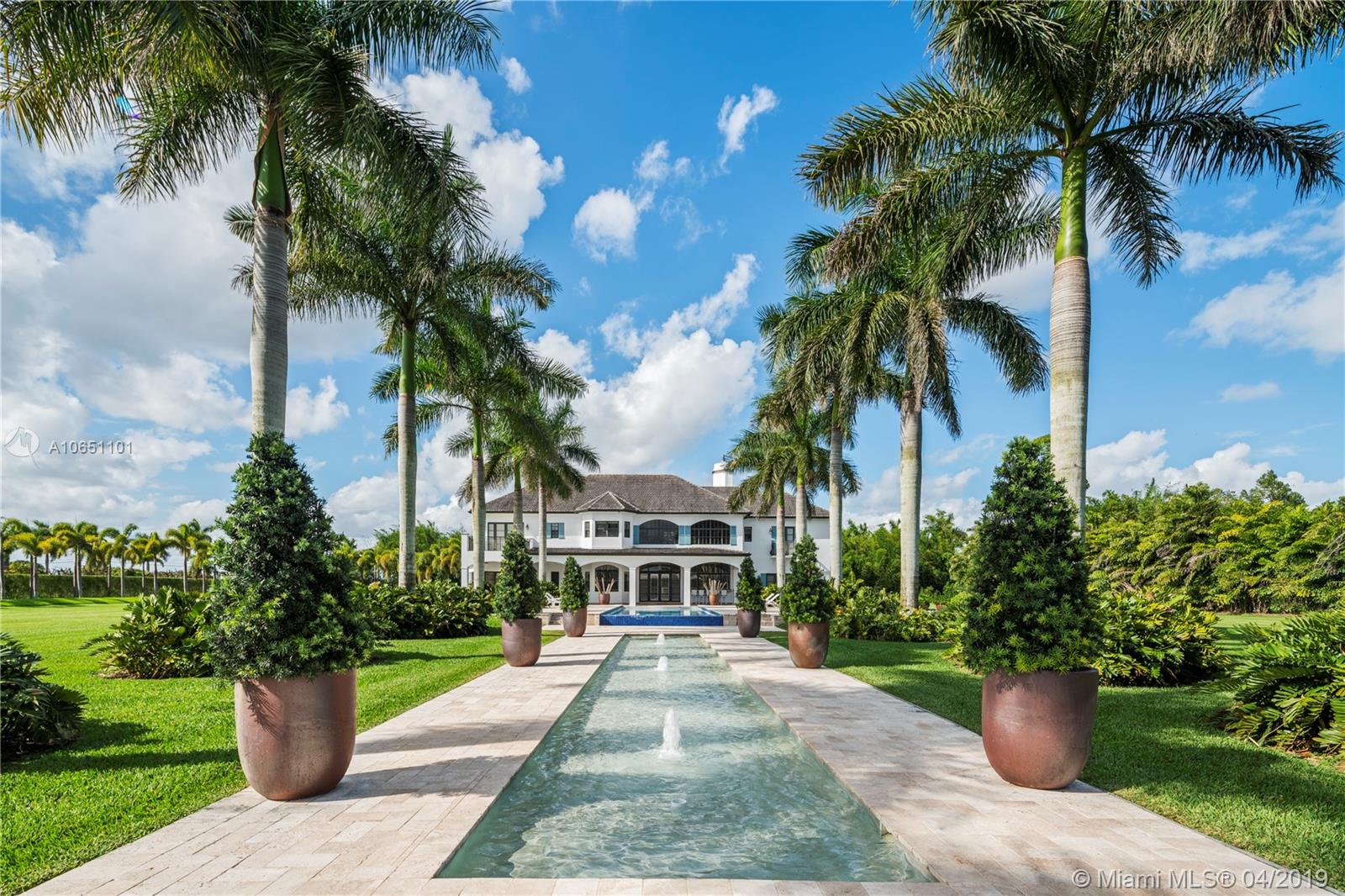 The Redlands - Residential