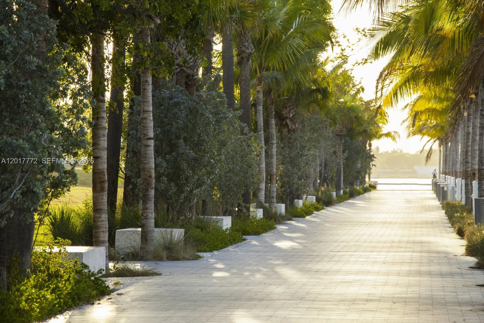 900 BISCAYNE BAY CONDO - Residential