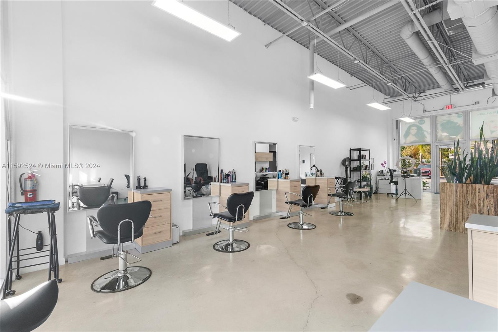 2608 Griffin Rd