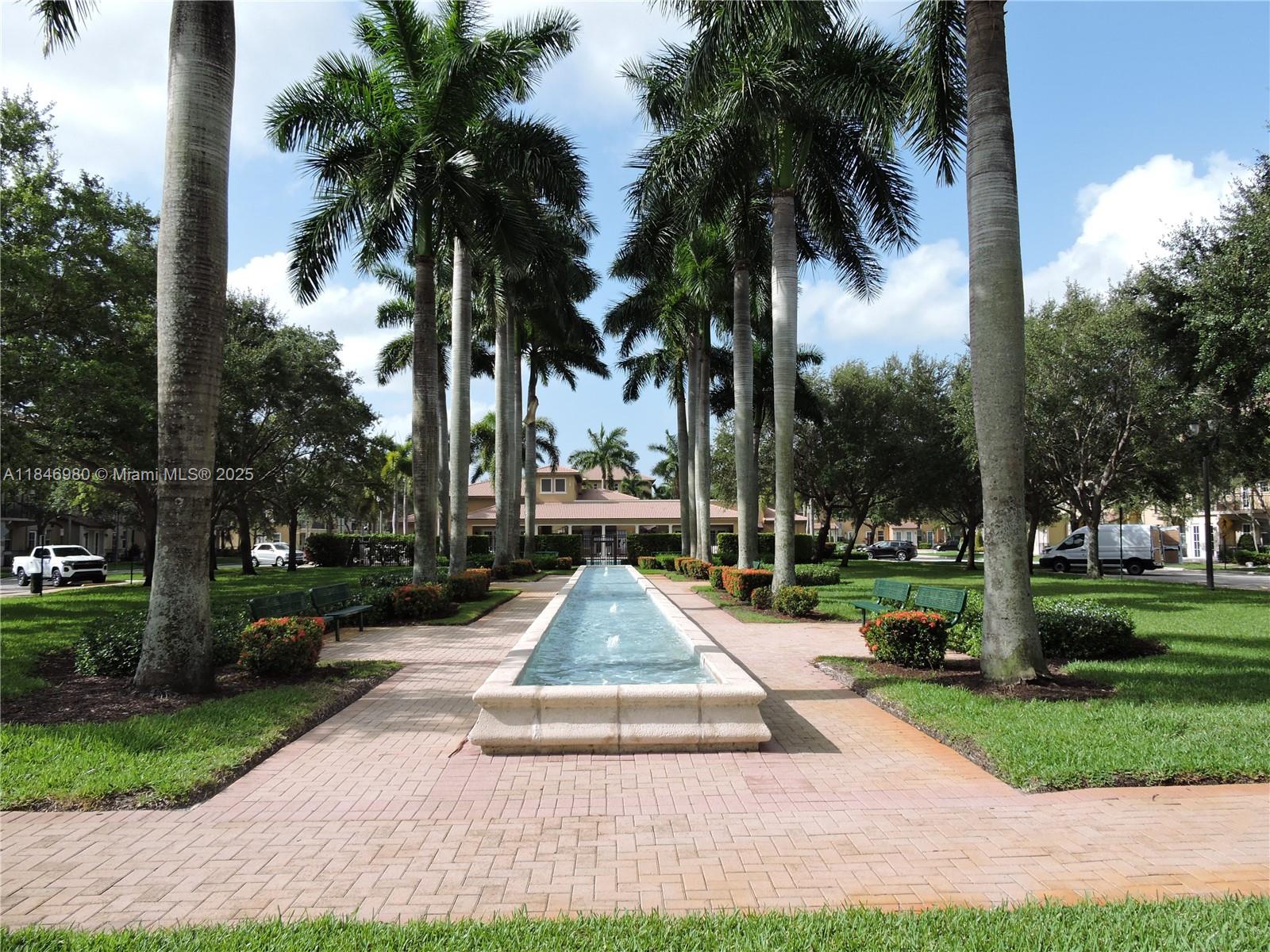 CLOBBLESTONE CONDO - Residential Lease