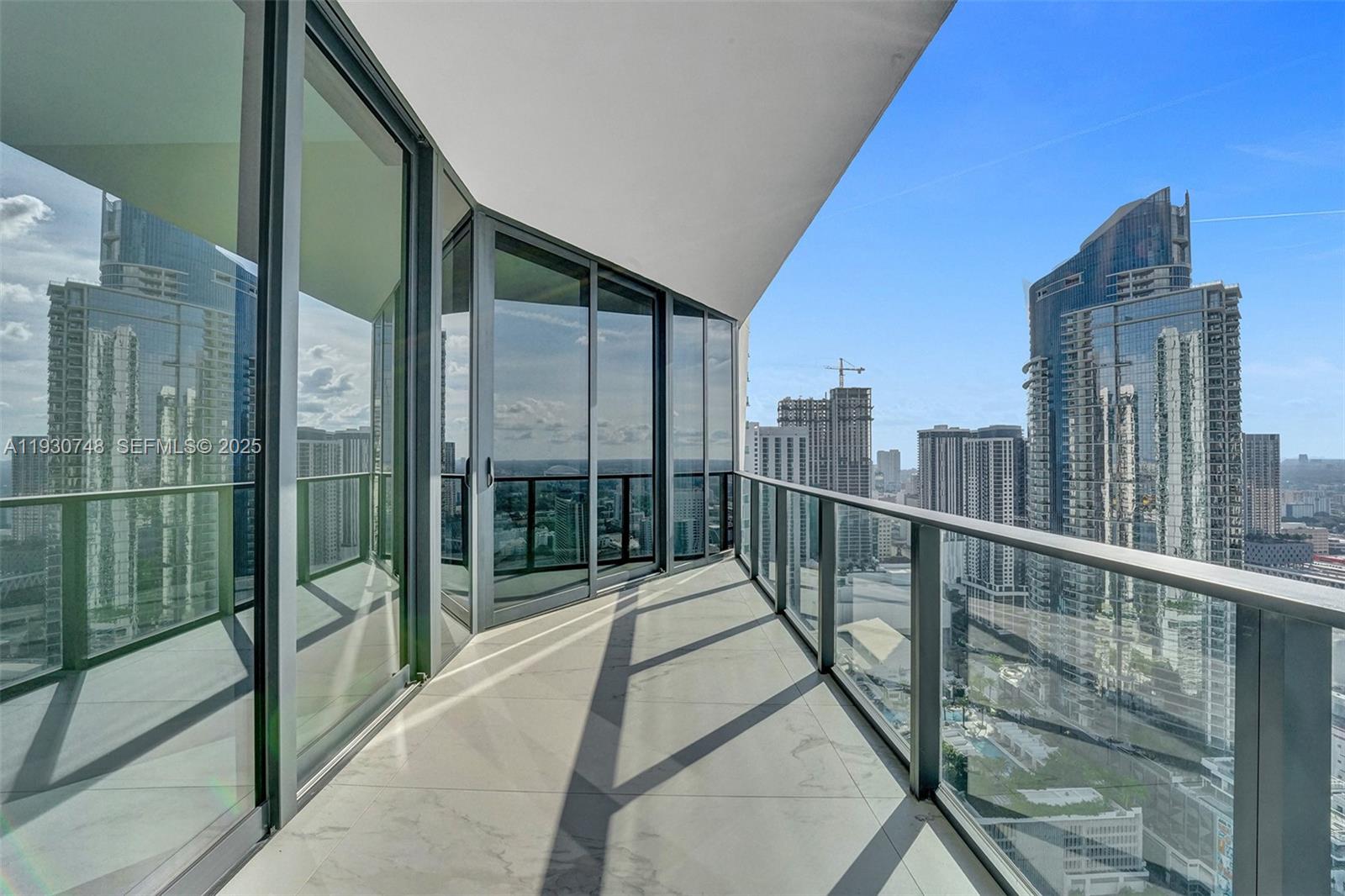 ONE THOUSAND MUSEUM CONDO - Residential