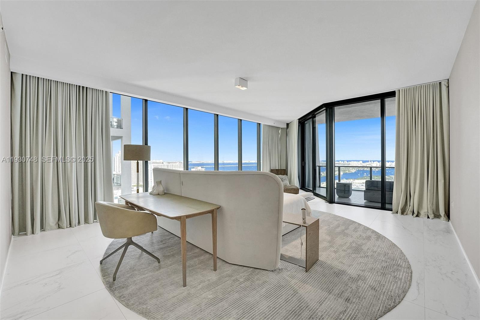 ONE THOUSAND MUSEUM CONDO - Residential