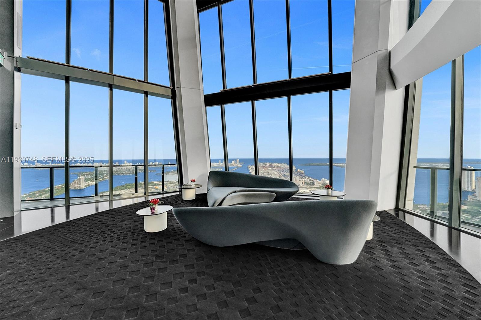 ONE THOUSAND MUSEUM CONDO - Residential