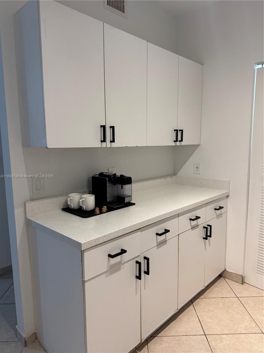 THE YACHT CLUB AT AVENTUR - Residential