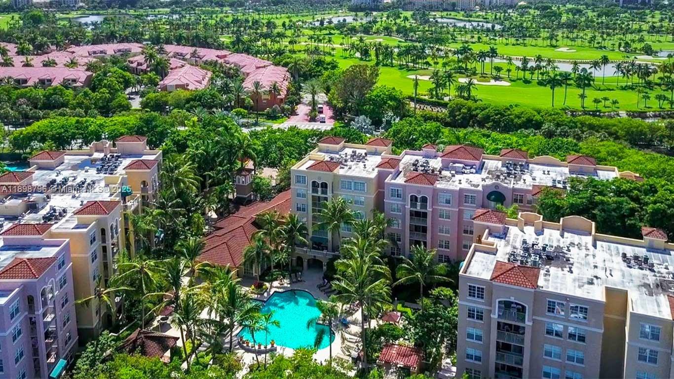 THE YACHT CLUB AT AVENTUR - Residential