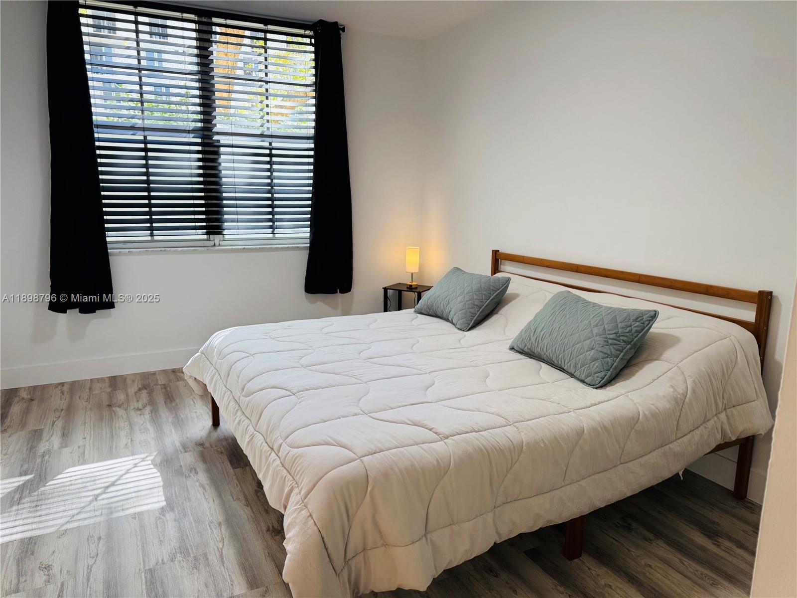 THE YACHT CLUB AT AVENTUR - Residential